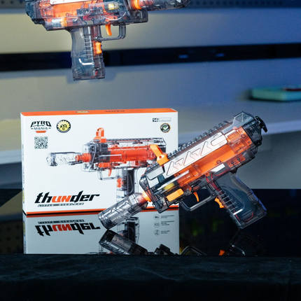 三角洲同款MP7冲锋玩具枪童年乐趣非遗欧米伽枪民间手工艺