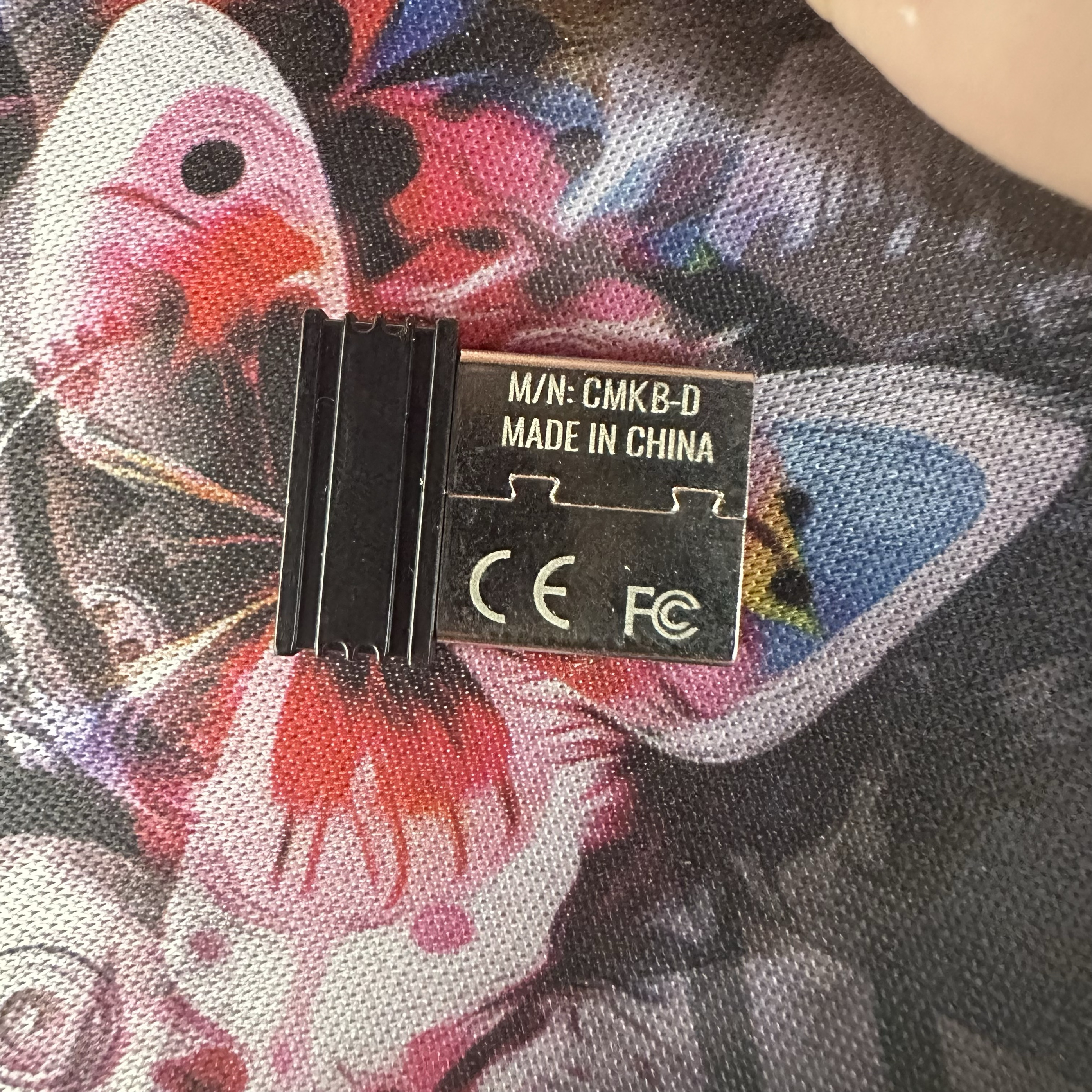 库存Cooler master 键盘接收器具体什么型号不清楚