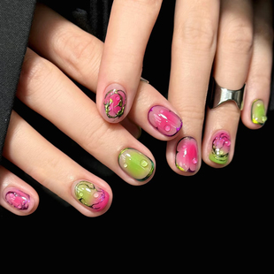 2025新款春夏腮红元气撞色ins红色晕染果绿色手绘立体线条穿戴甲