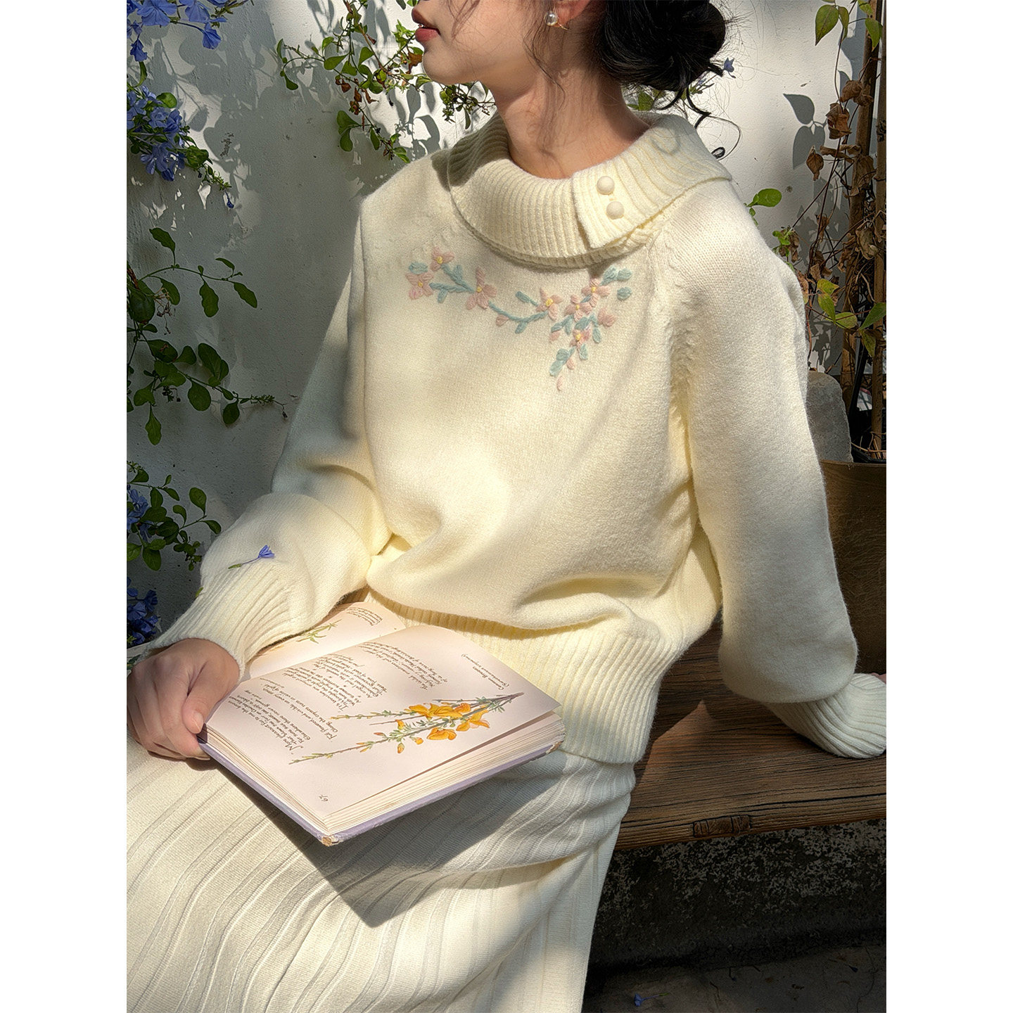 七与珍珠“街角的花”温柔杏色钩花翻领文艺插肩袖毛衣,女装/女士精品,毛衣,淘宝优惠券,粉丝福利购,淘宝优惠卷