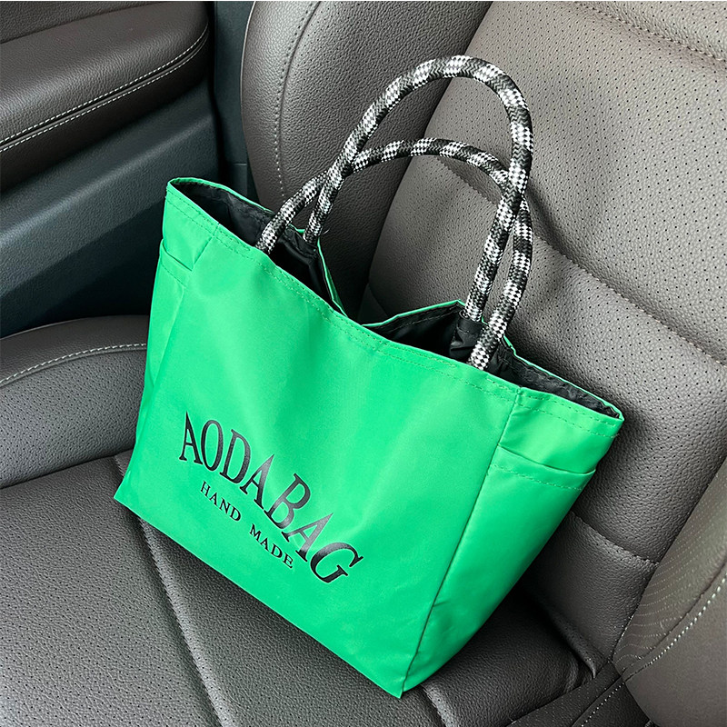 2025新款时尚女士手提包外出手提袋超火高颜值手拎包上班通勤拎包,箱包皮具/热销女包/男包,托特包,淘宝优惠券,粉丝福利购,淘宝优惠卷