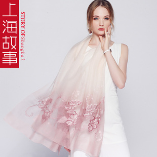 真丝丝巾春秋新品羊毛围巾女刺绣披肩围披两用