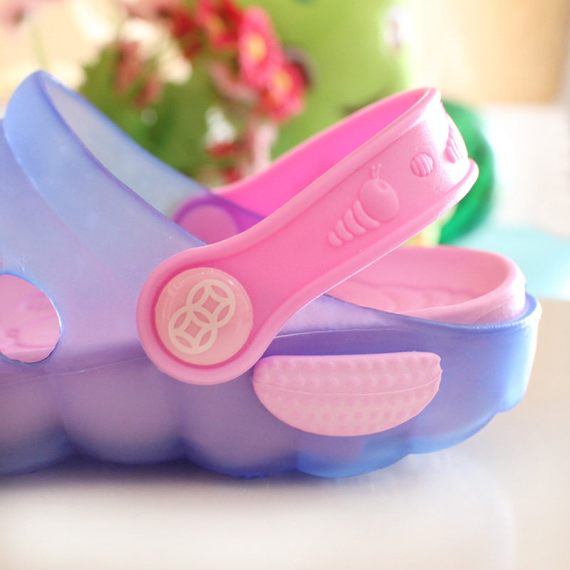 Pantoufles enfants en autre pour été - Ref 1035239 Image 3