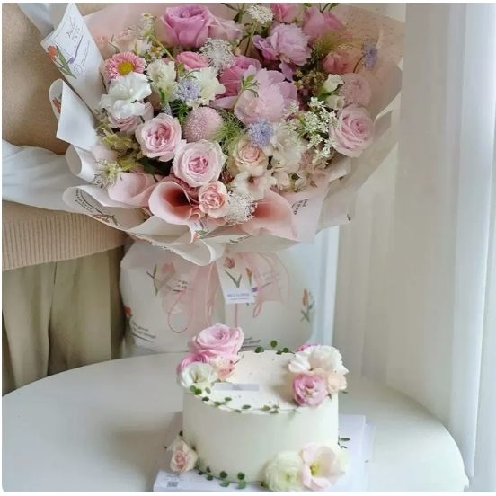 集贤县政府汇丰商城家乐购商场及其周边玫瑰花生日蛋糕鲜花店七夕