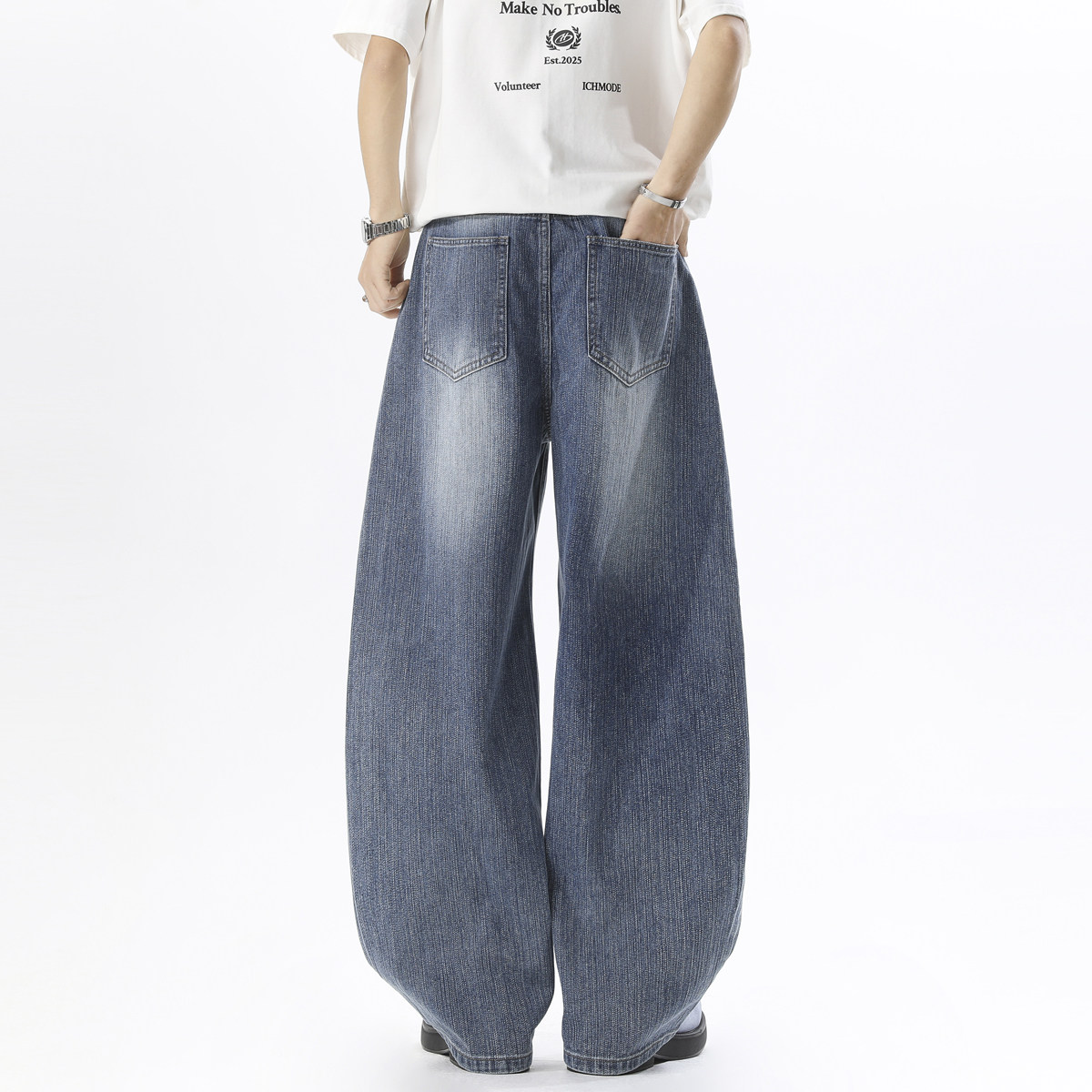 抖音品质2026春季弯刀牛仔裤微喇HM155/P55,男装牛仔裤,电商A036