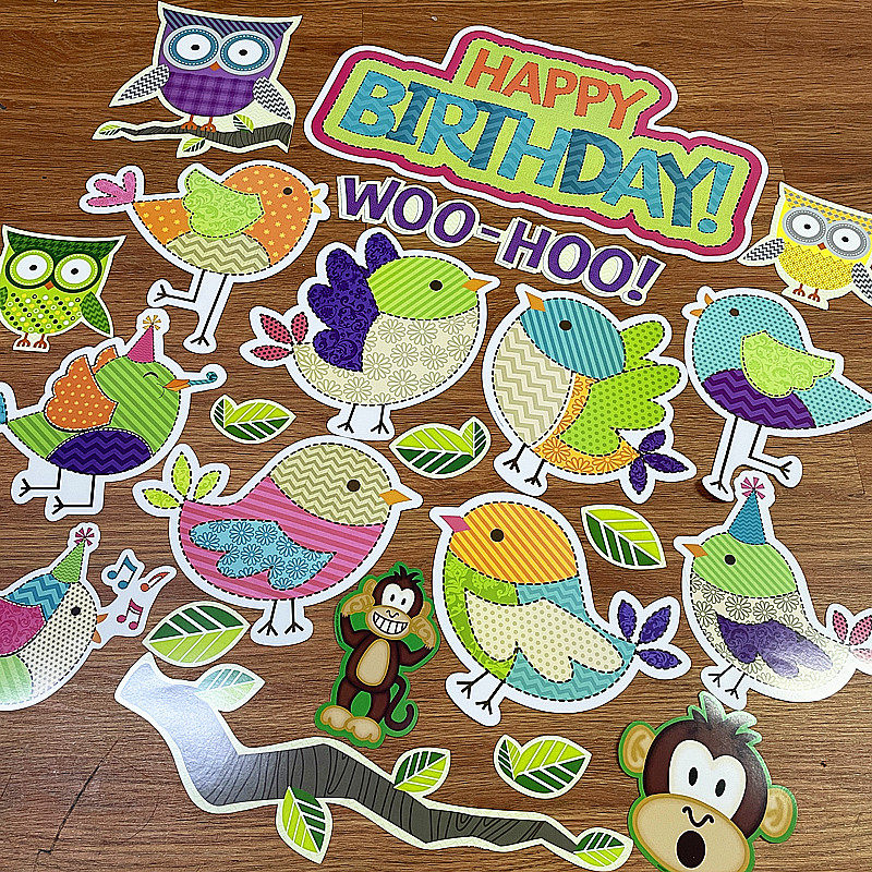 出口原单幼儿园教室布置墙帖小学黑板报小鸟猫头鹰生日月份备注