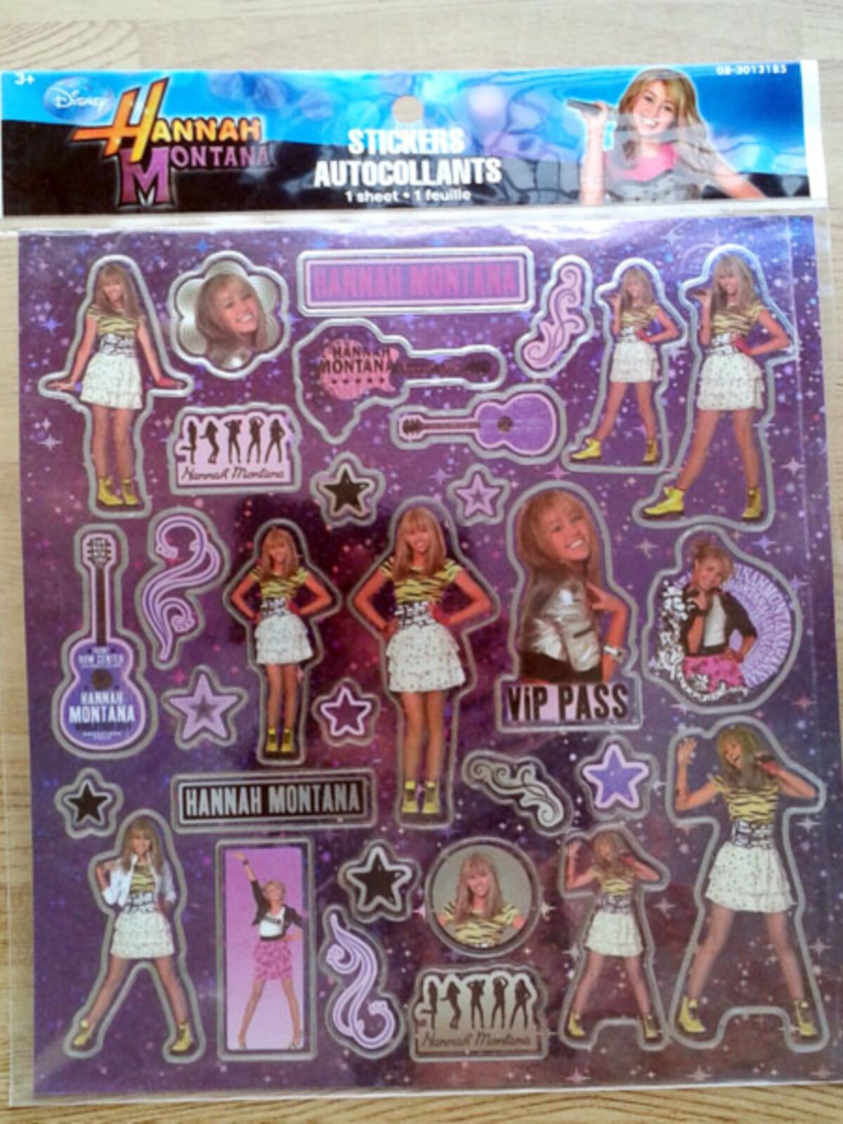 Score Big: Export Surplus Peter Pan Holographic Kids Stickers! - Product image 2