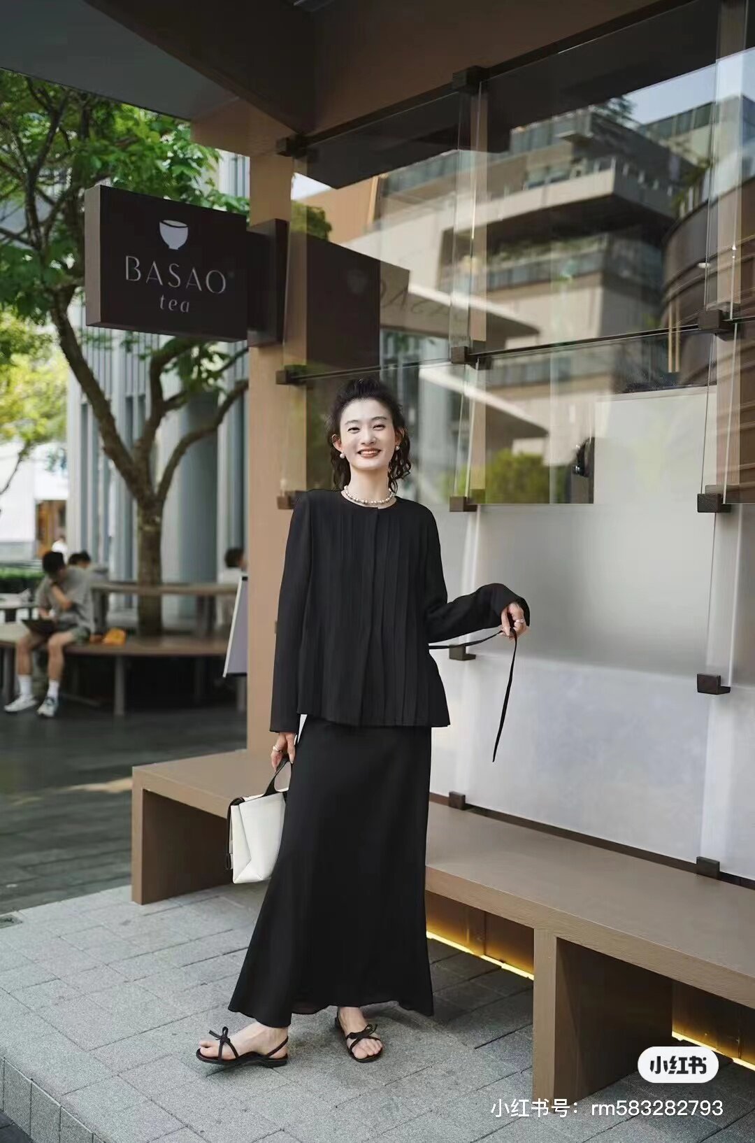 现货 2色 23MM鬼绉绉夹克上衣+半身裙+A型版吊带