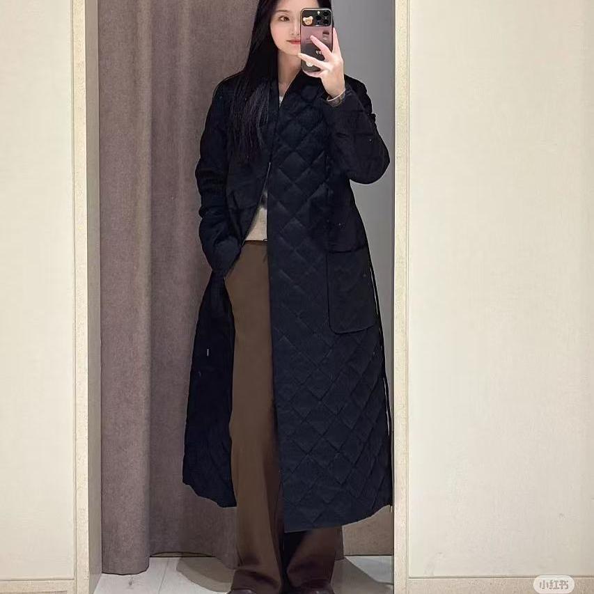 现货  2024冬 长款丝驼绒菱形格绗缝羽绒服