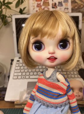 盒娃，正改 吐舌女孩，配ob24 画双眼皮 blythe小布娃娃 改娃定金