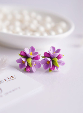 俄罗斯BG 手工饰品个性礼物甜美气质百搭 花卉淡紫色丁香耳钉现货