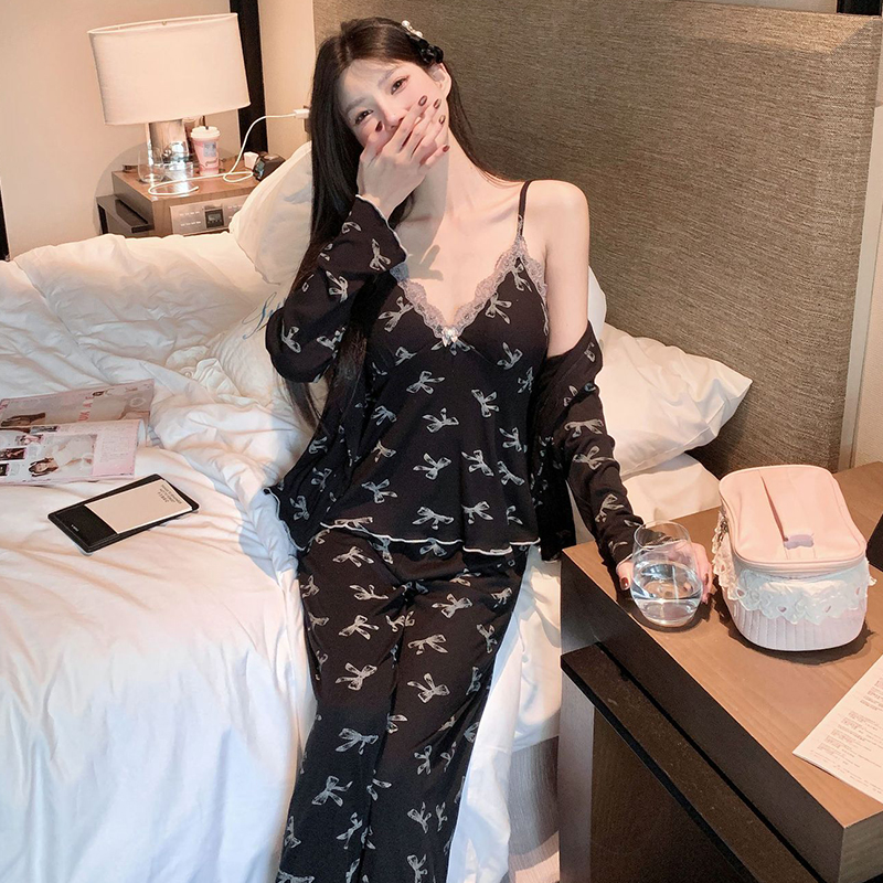 秋冬季睡衣女新款莫代尔性感纯欲风吊带短裤长袖长裤带胸垫家居服