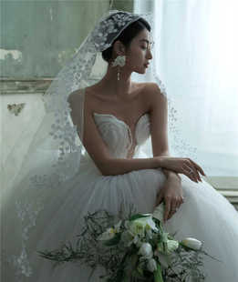 新娘铃兰花头纱清透硬纱影楼外景森系婚纱照摄影旅拍化妆造型纱