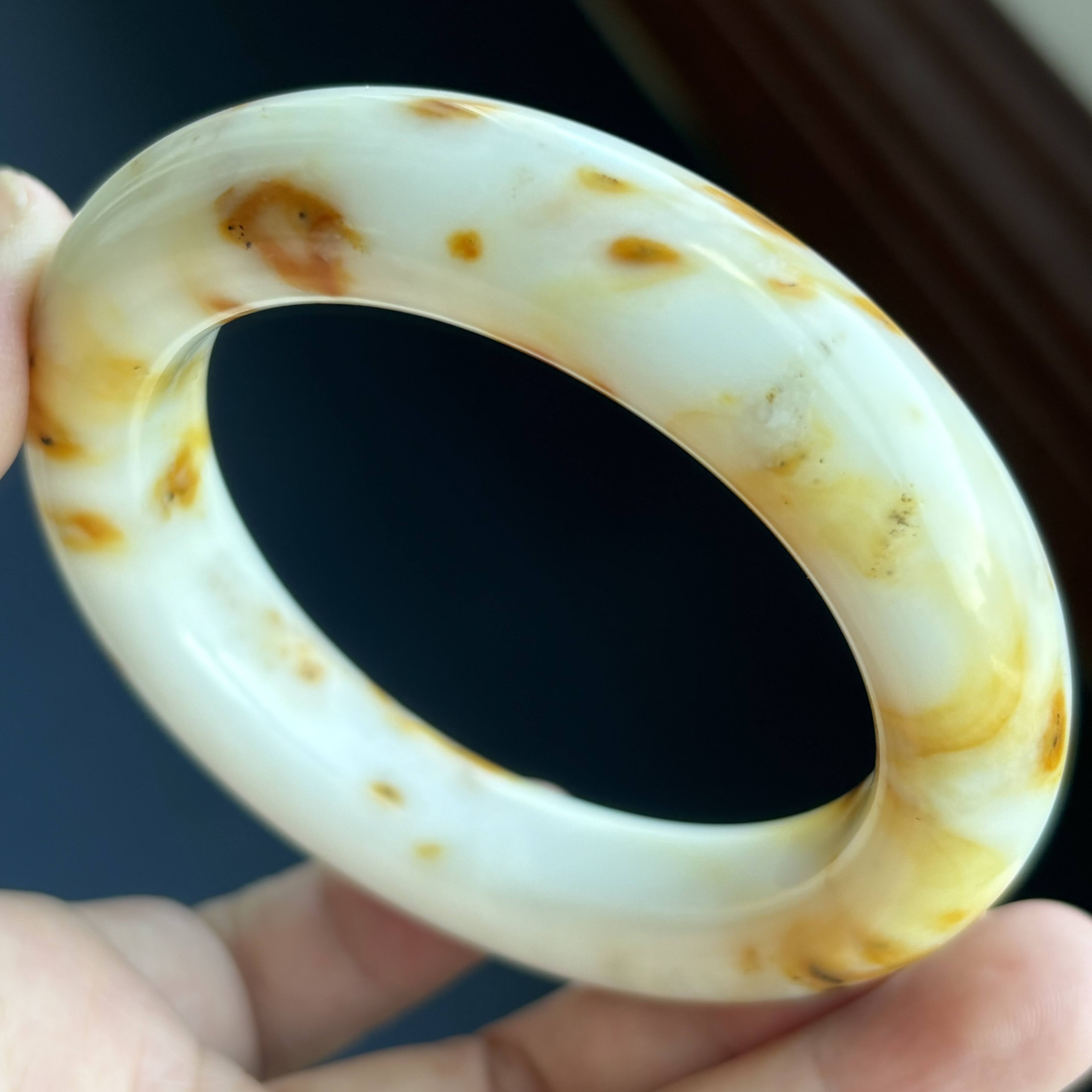 天然岫玉花玉骨头白料女士手镯58.8-14.8-11.8mm女生饰品鸿运当头