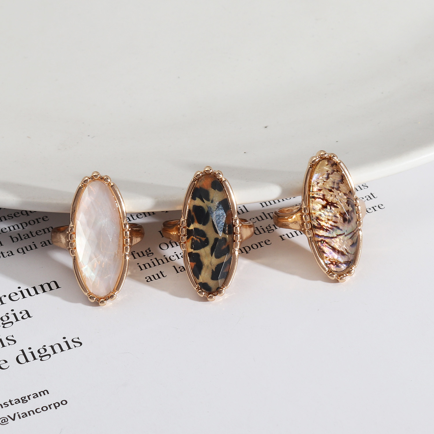 潮流设计开发 欧美风饰品 刻面时尚鲍鱼贝精美简约个性款戒指女