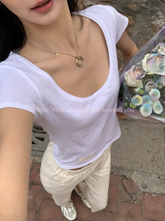 LE LIEBE 2024新款春夏 白色 欧美大U领纯棉正肩短袖 纯欲风