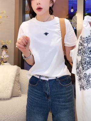【送运费险】蝴蝶刺绣短袖T恤女