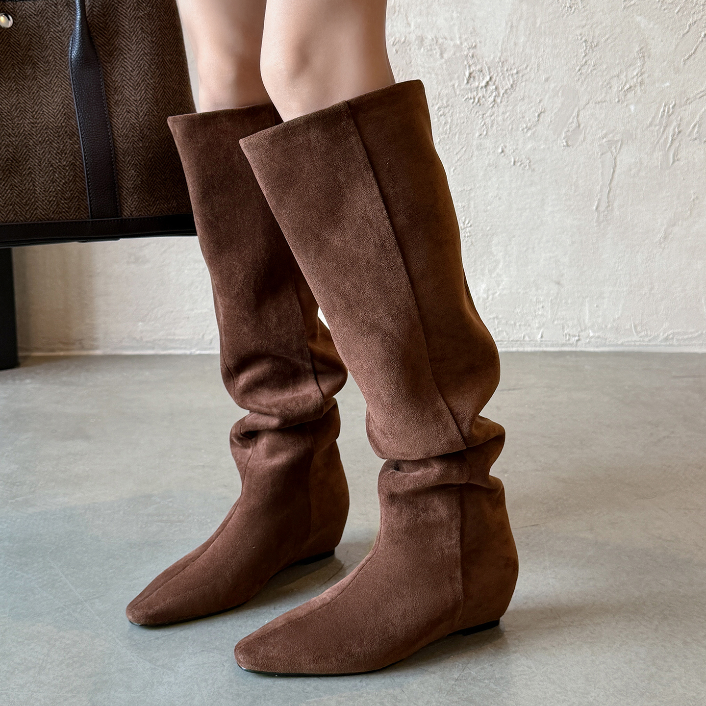 高筒靴内增高大筒围显瘦长筒靴