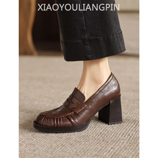 小众褶皱高跟小皮鞋 7.5cm粗跟真皮一脚蹬懒人乐福单鞋 女2026新款