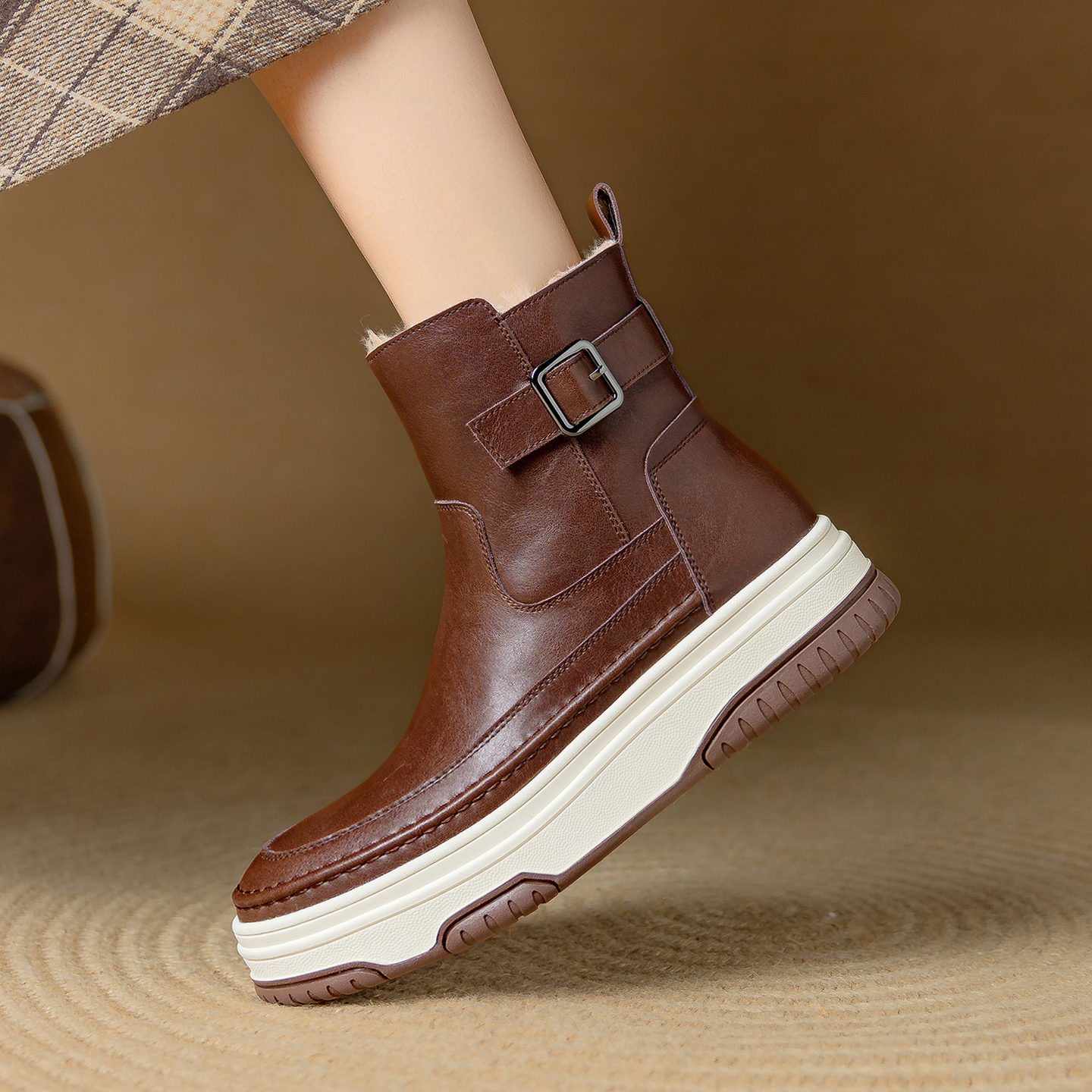 加绒加厚大棉鞋增高短筒马丁靴