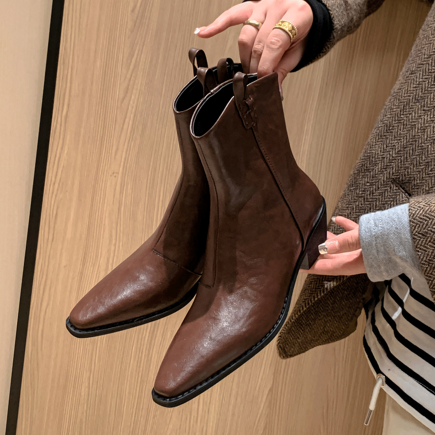 4cm粗跟后拉链短靴子女2025新款