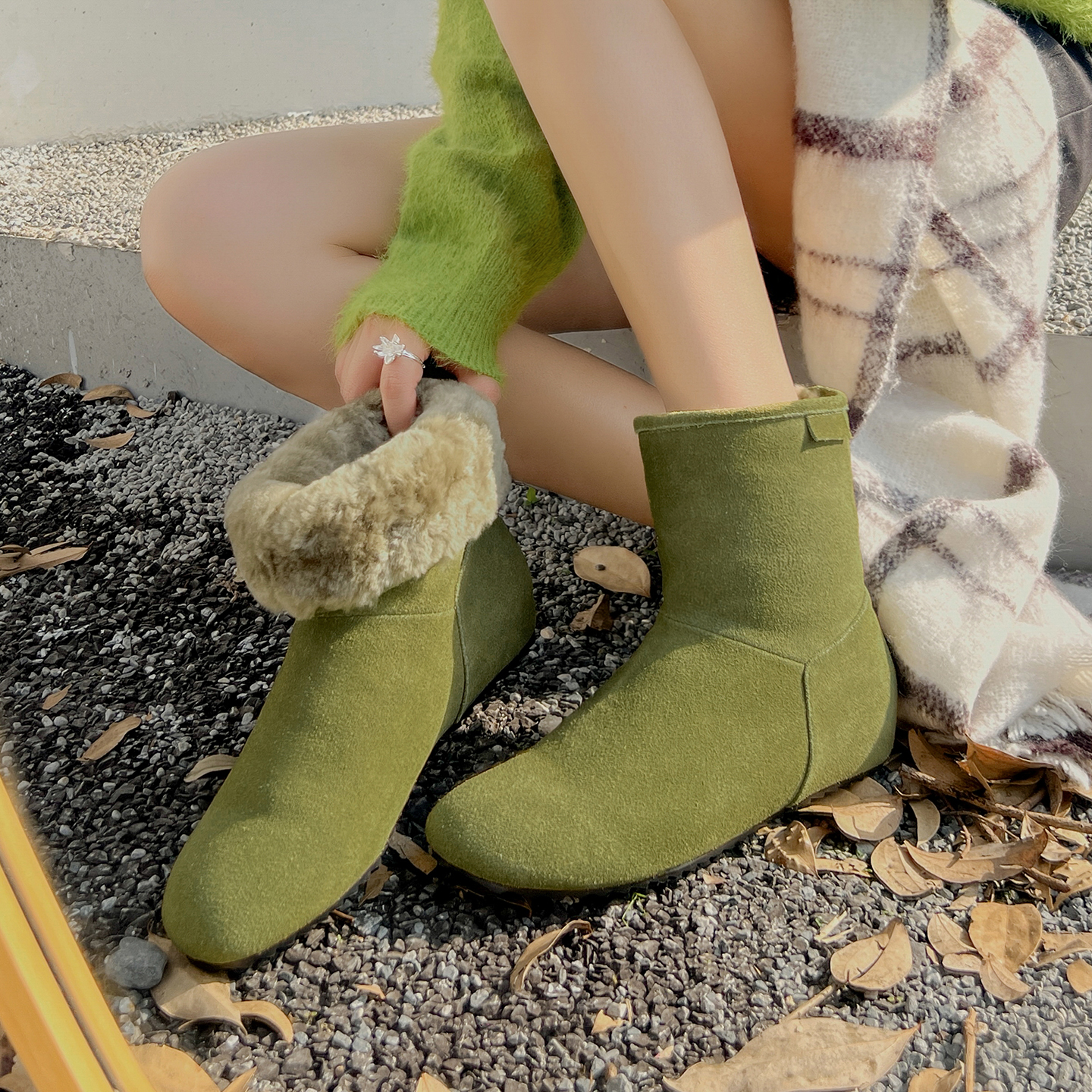 内增高两穿雪地靴女2025新款