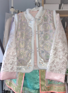 罗绮者新中式粉色蝴蝶提花刺绣外套对襟长袖上衣粉色织锦缎上衣女