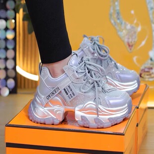 百搭增高运动鞋 夏季 女2026新款 水钻7cm厚底老爹鞋 透气时尚