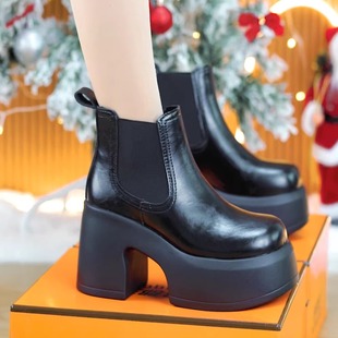 小个子舒适9cm切尔西厚底短靴2025秋冬百搭一脚蹬增高休闲马丁靴
