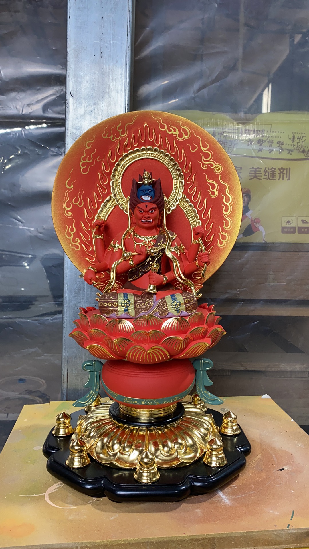 豪祥木雕彩绘敦煌 爱染明王 罗哦罗阇爱染王密宗桌面摆件定制