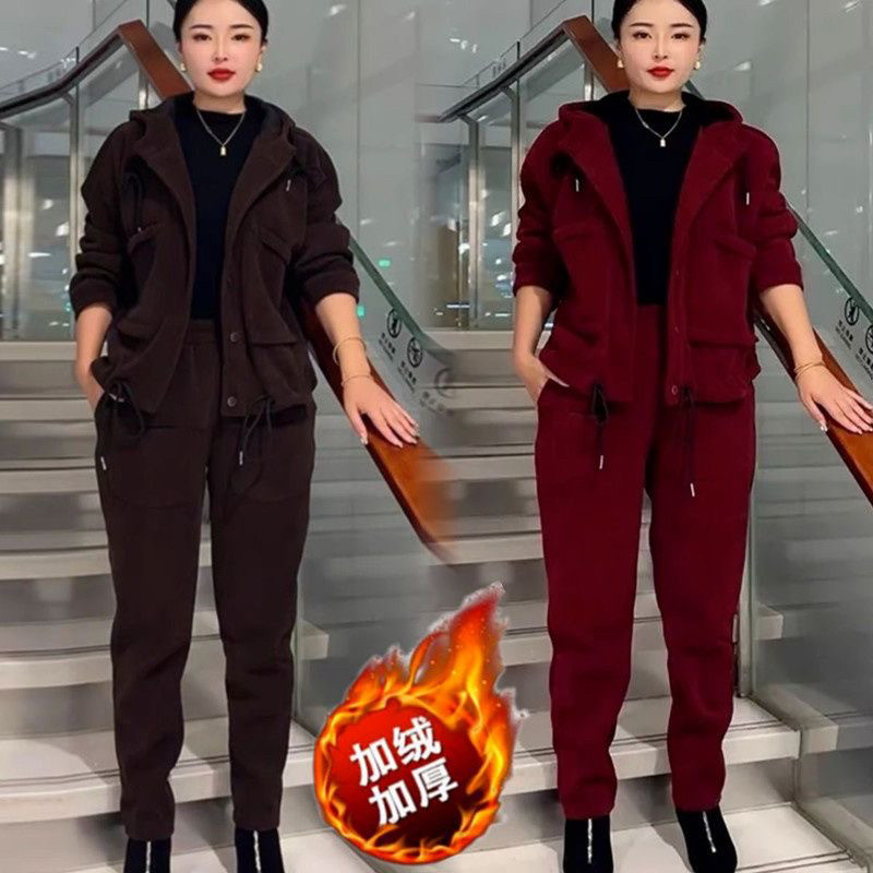 2024秋冬外套新款女加绒加厚条绒中老年时尚连帽哈伦裤套装两件套,女装/女士精品,休闲运动套装,淘宝优惠券,粉丝福利购,淘宝优惠卷