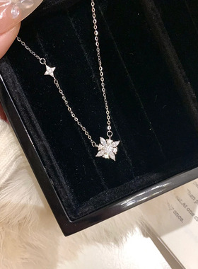 爆闪雪花项链饰品女精致轻奢四芒星吊坠小红书同款锁骨链送女友潮