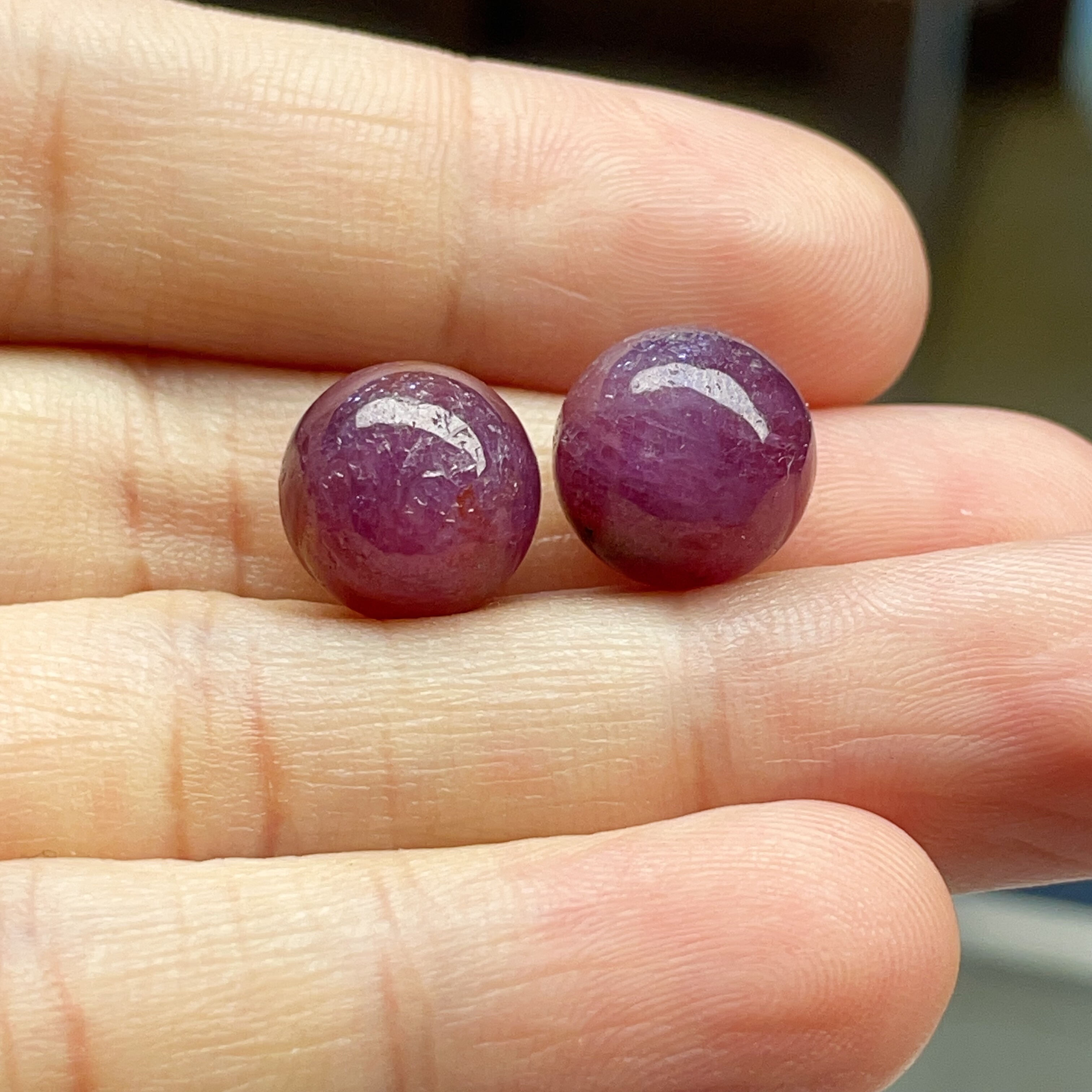 天然无烧红宝石圆珠佛珠弟子珠小叶紫檀配珠尺寸10.5mm重量24.2ct