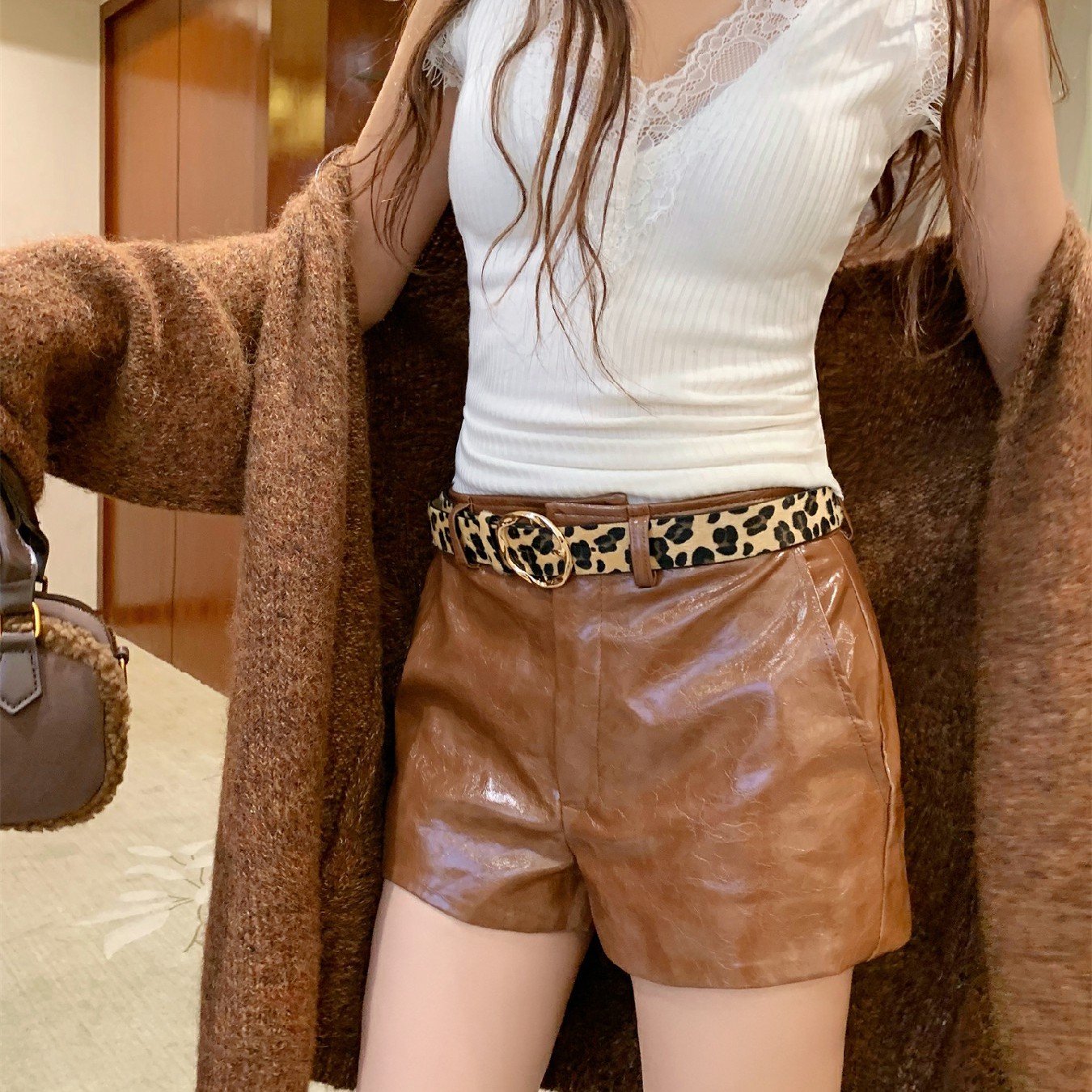 LEAP DREAM官方授权腰带辣妹纹理感pu短裤甜酷高腰显瘦裤子女秋冬