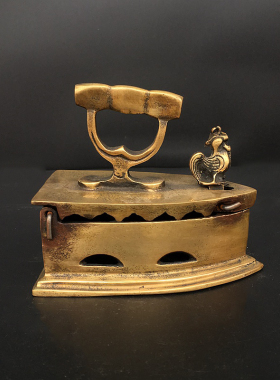 黄铜老式铜熨斗装碳用黄铜铸造公鸡熨斗一鸣惊人仿古收藏纯铜熨斗