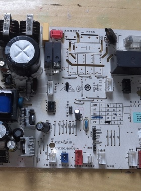 适用HKQ01217A22 V82329海尔空调内机电脑板主板0011800217A