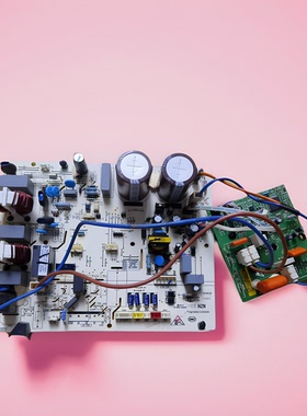 适用海尔空调KFR-26W/0822外机主板0011800262N模块0011800052N