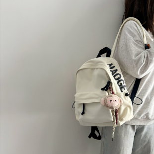 轻便简约双肩包小日系少女防泼水登山旅游背包高中大学生通勤书包
