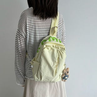 轻便旅游小背包女休闲通勤双肩包三用包单肩斜挎包登山运动防泼水