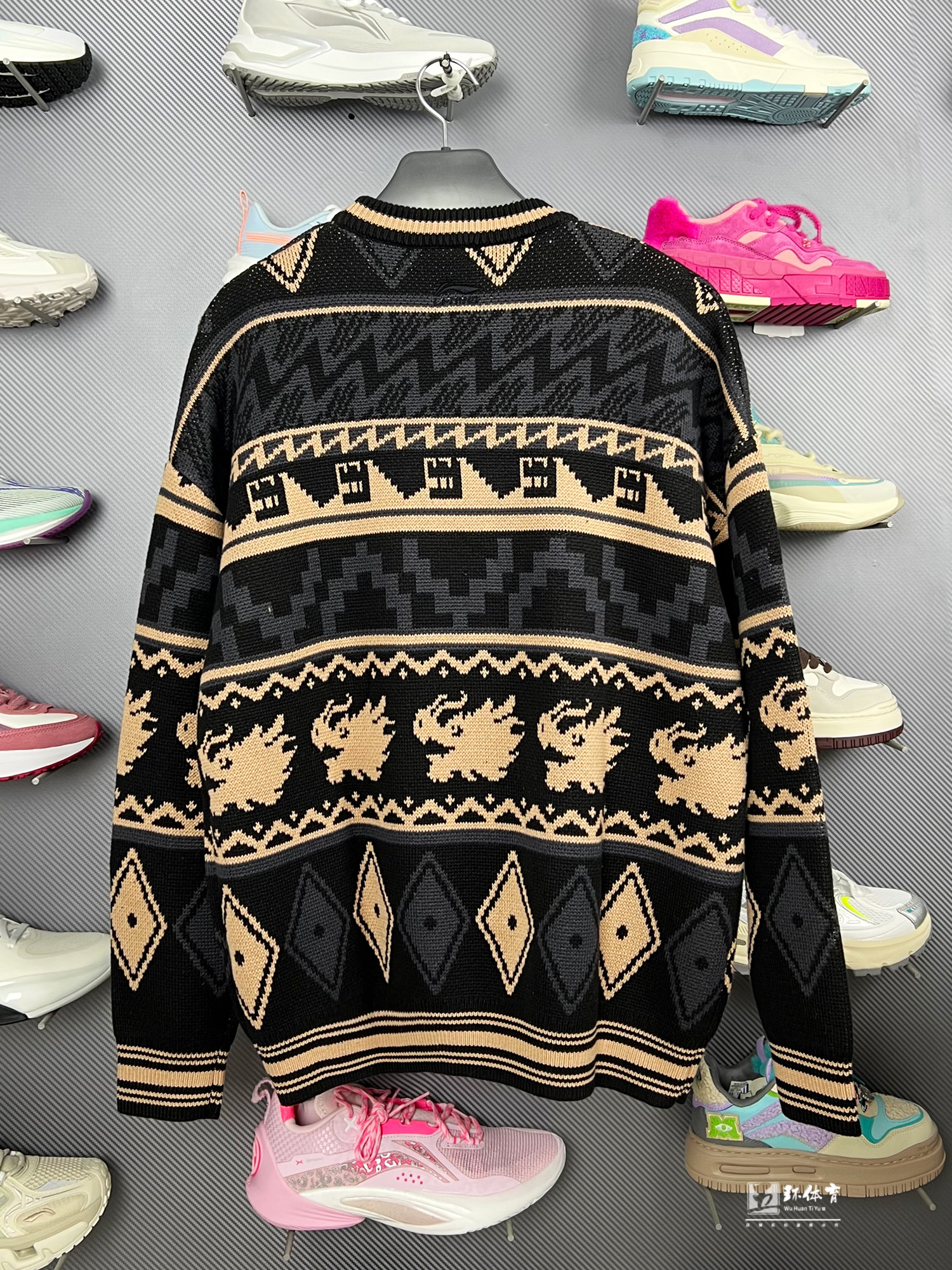 리 닝 니트 스웨터 2024 봄 신작 남성 스포츠 유행 풀오버 후드 스웨터 니트 스웨터 AMBU025