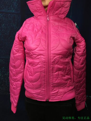 三叶草粉红色保暖短款棉服