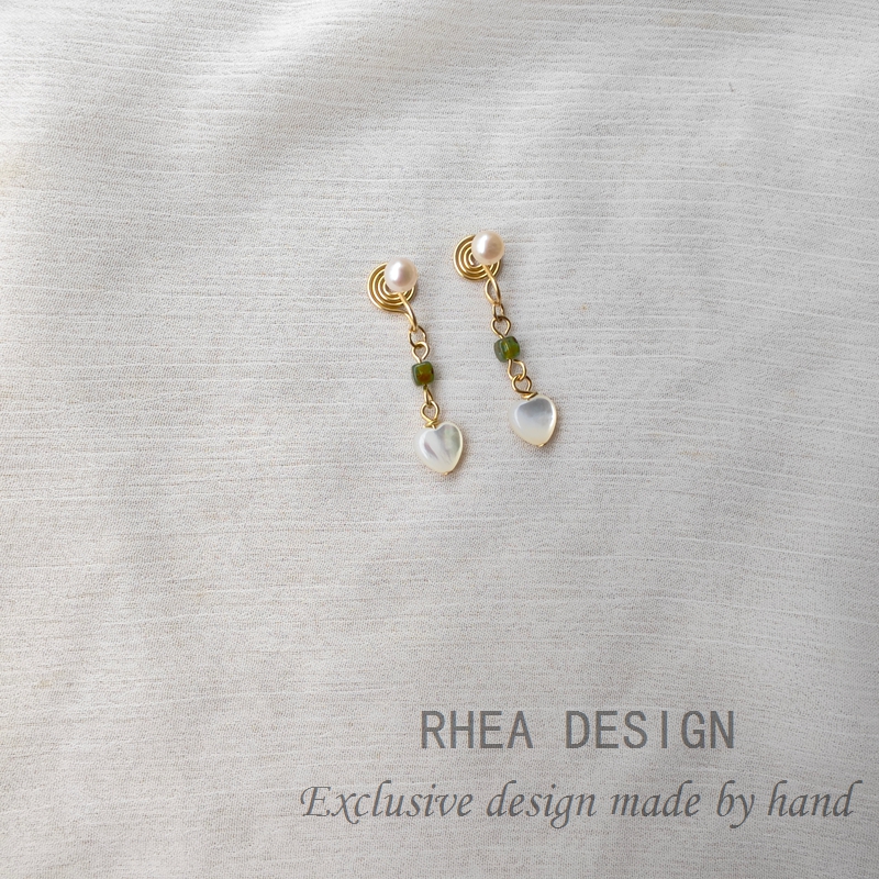 天然贝壳淡水珍珠爱心耳钉 可爱甜美耳夹 轻奢高级感耳饰