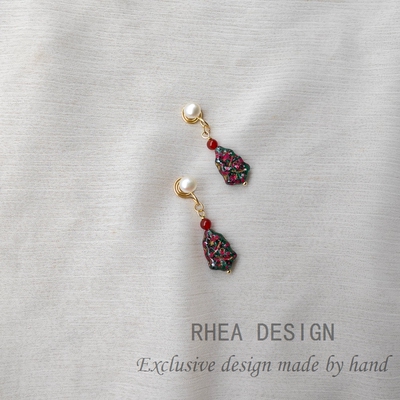 浓郁酒红 原创复古捷克珠精致可爱圣诞树耳钉耳夹