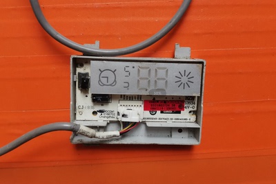 适用海尔空调显示器按键板接收板0011800324S 0321802724 6带线