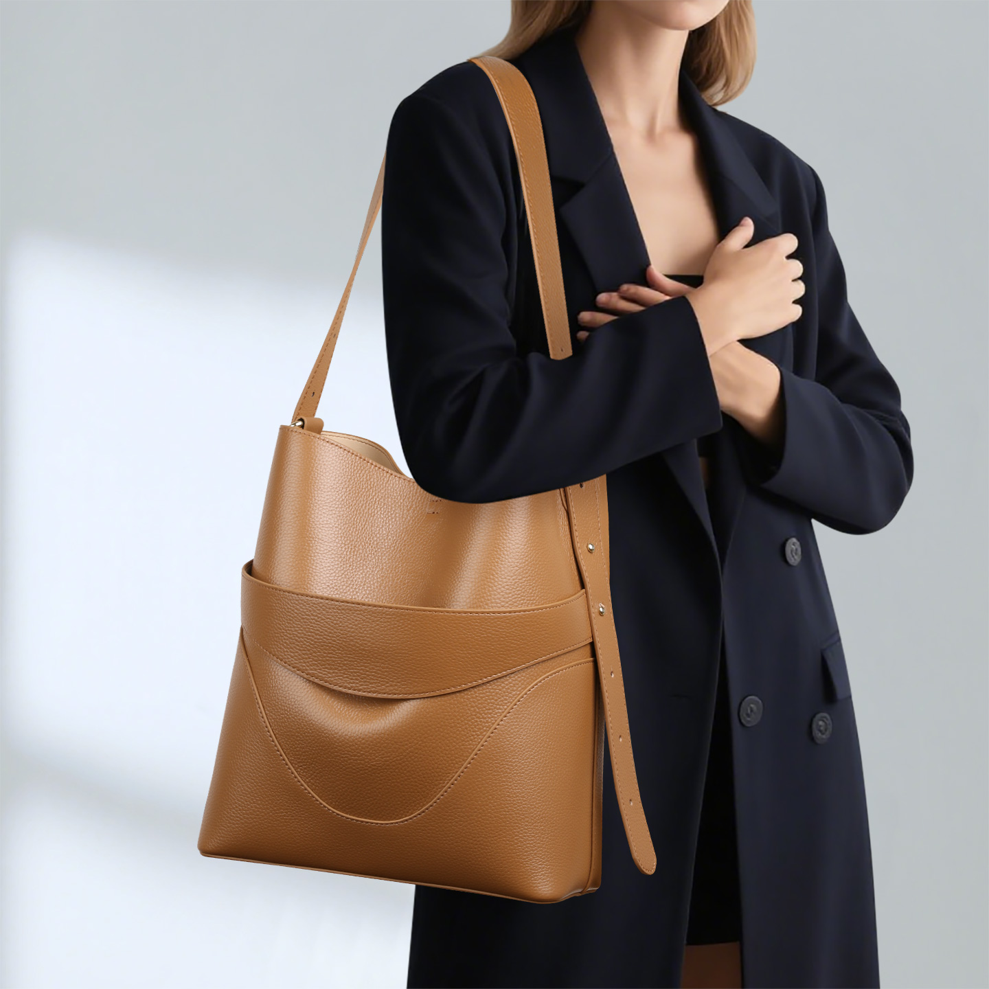 高级质感大气真皮水桶包大包包