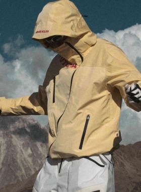 25.4.3 AW24-25 3L SNOW JACKET 2543 3L 滑雪服 CLUTCH系列