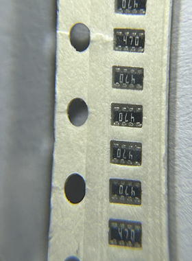 网络阵列电阻 YC124-JR-0747R 贴片排阻0402X4 47R 5% YAGEO 470