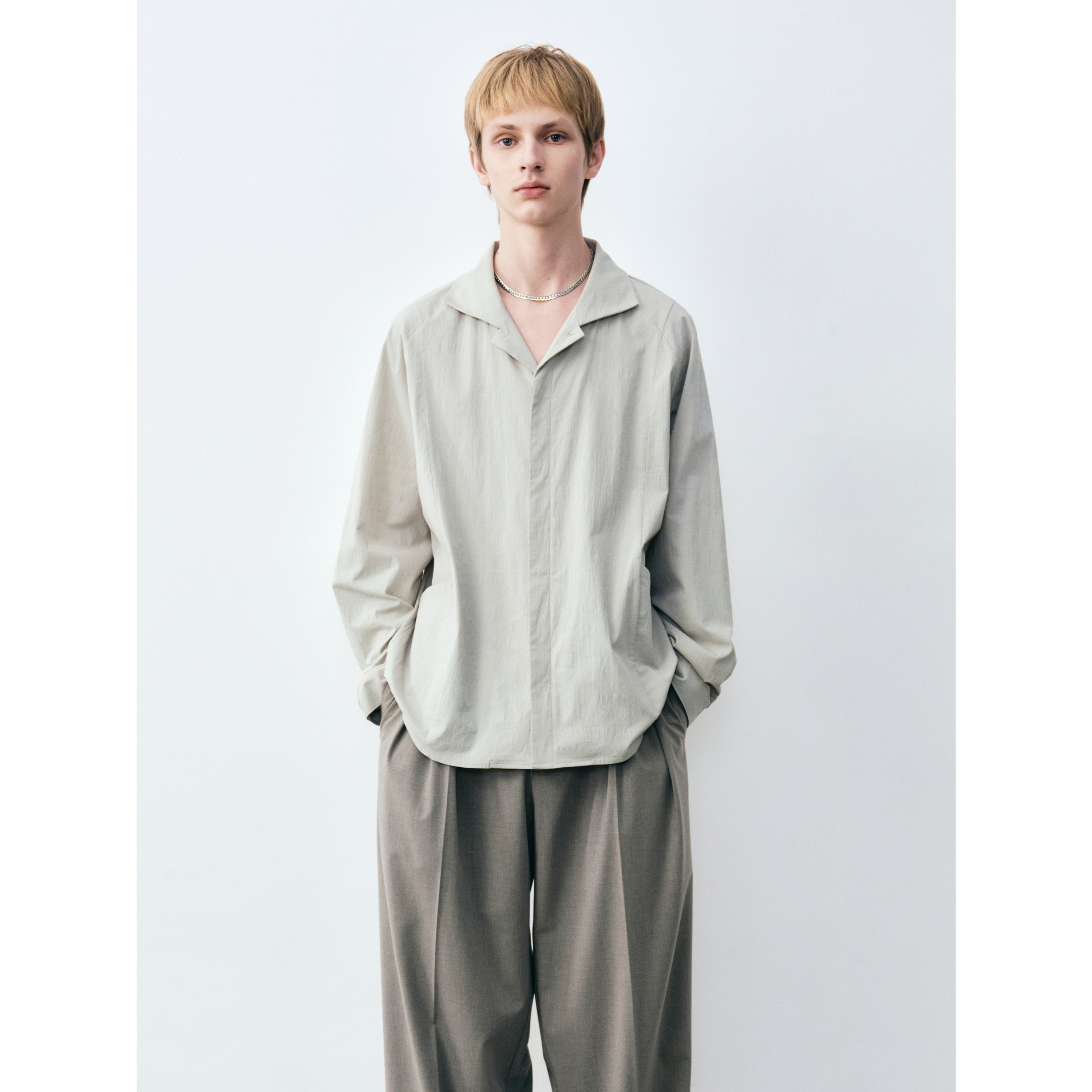 GRAINMUSTARD 「Divided Shirt」古巴领暗门襟插肩袖分割长袖衬衫