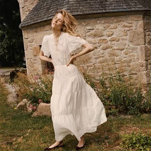 澳洲小众苎麻白色蕾丝绣花连衣裙2026新款度假休闲连衣裙