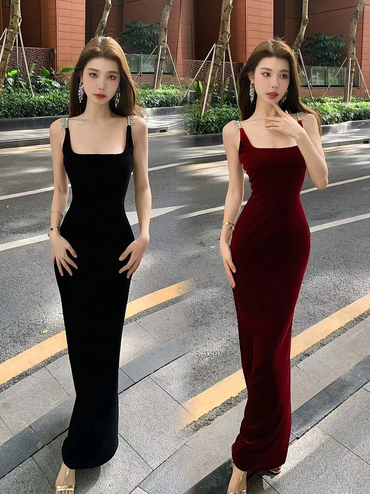 Aiyu轻奢小众法式新款丝绒名媛气质礼服裙修身显瘦包臀早秋连衣裙